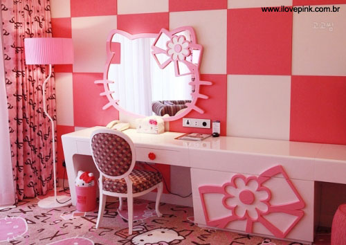 Decoração do quarto da Hello Kitty no Lotte Hotel Jeju